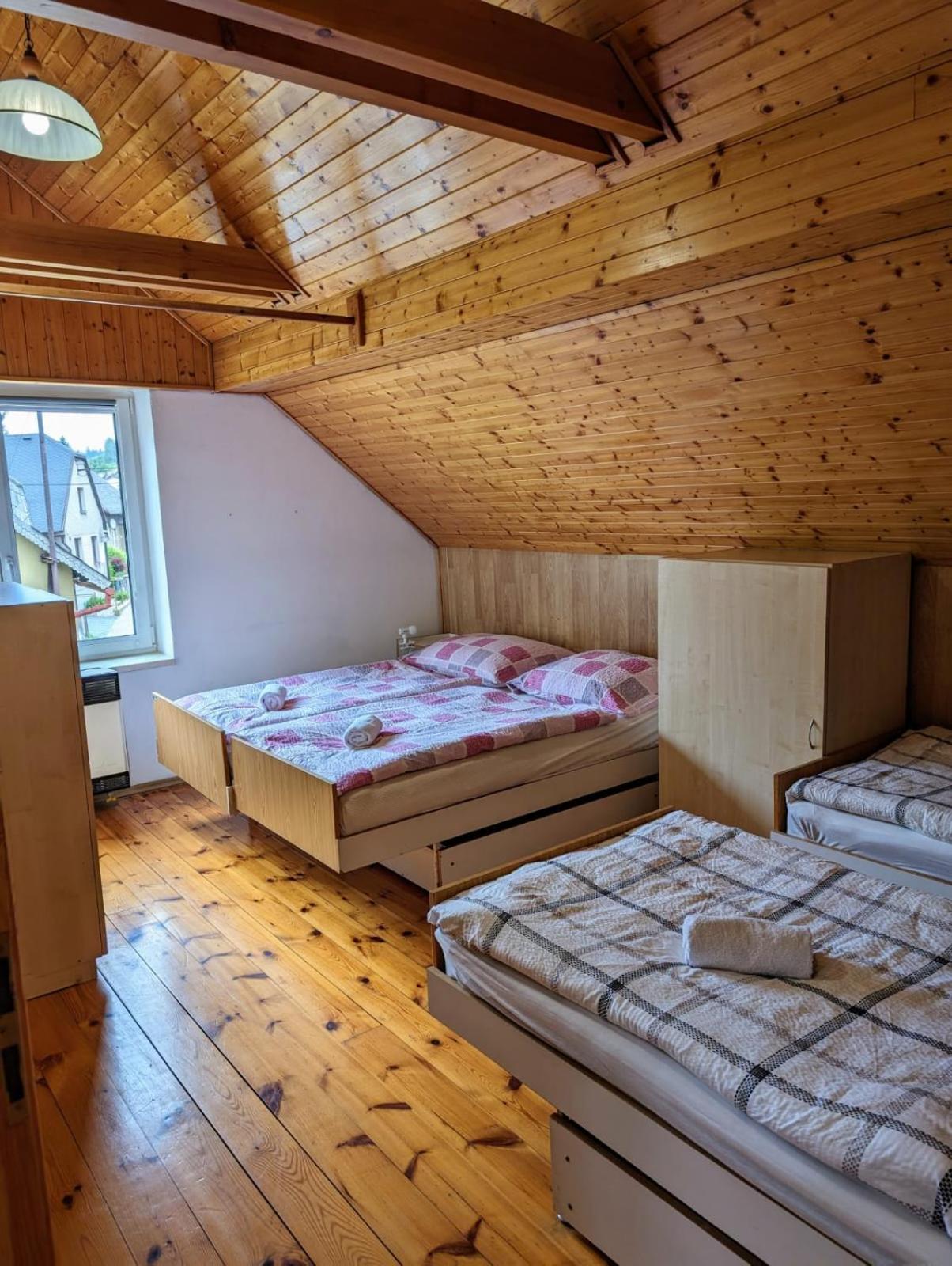 Pension U Holzäpfelů - apartmán Červený Kostelec Exterior foto